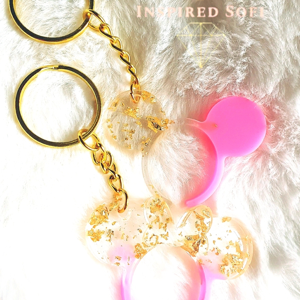 Llaveros hechos a mano. MATERIA:resina epoxy